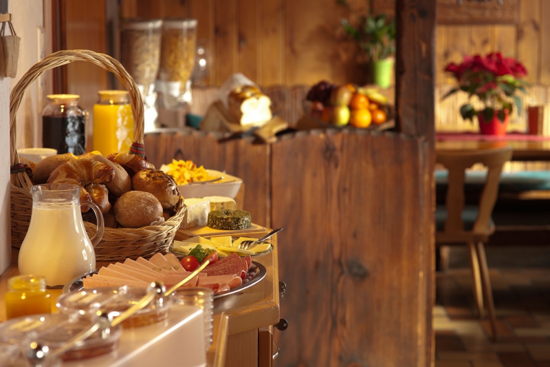 restaurant-CARNOULES-min_breakfast-801827